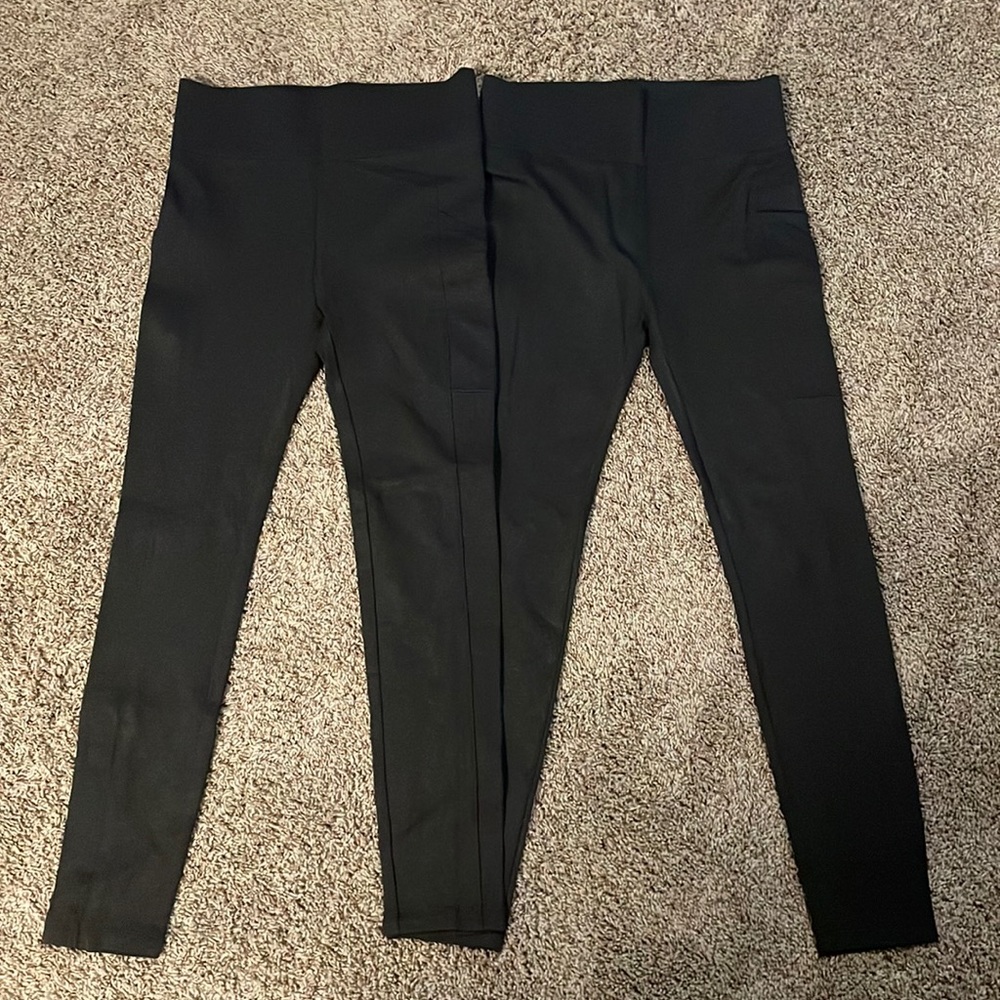 *SOLD* Lou & Grey Side Pocket Leggings